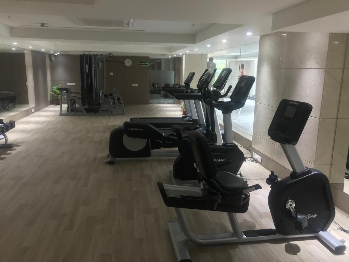 Ramada Plaza By Wyndham Lucknow Hotel Ngoại thất bức ảnh