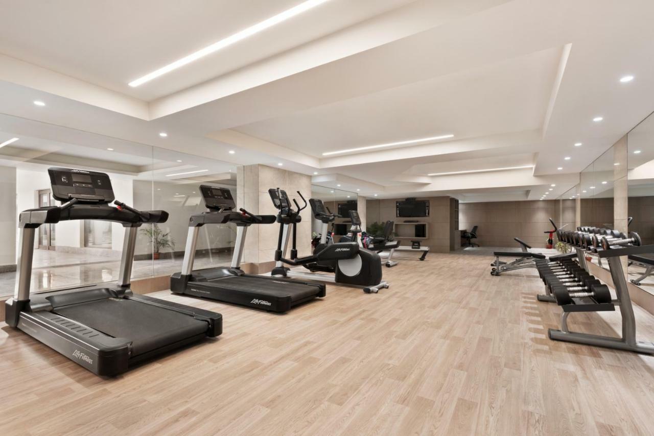 Ramada Plaza By Wyndham Lucknow Hotel Ngoại thất bức ảnh